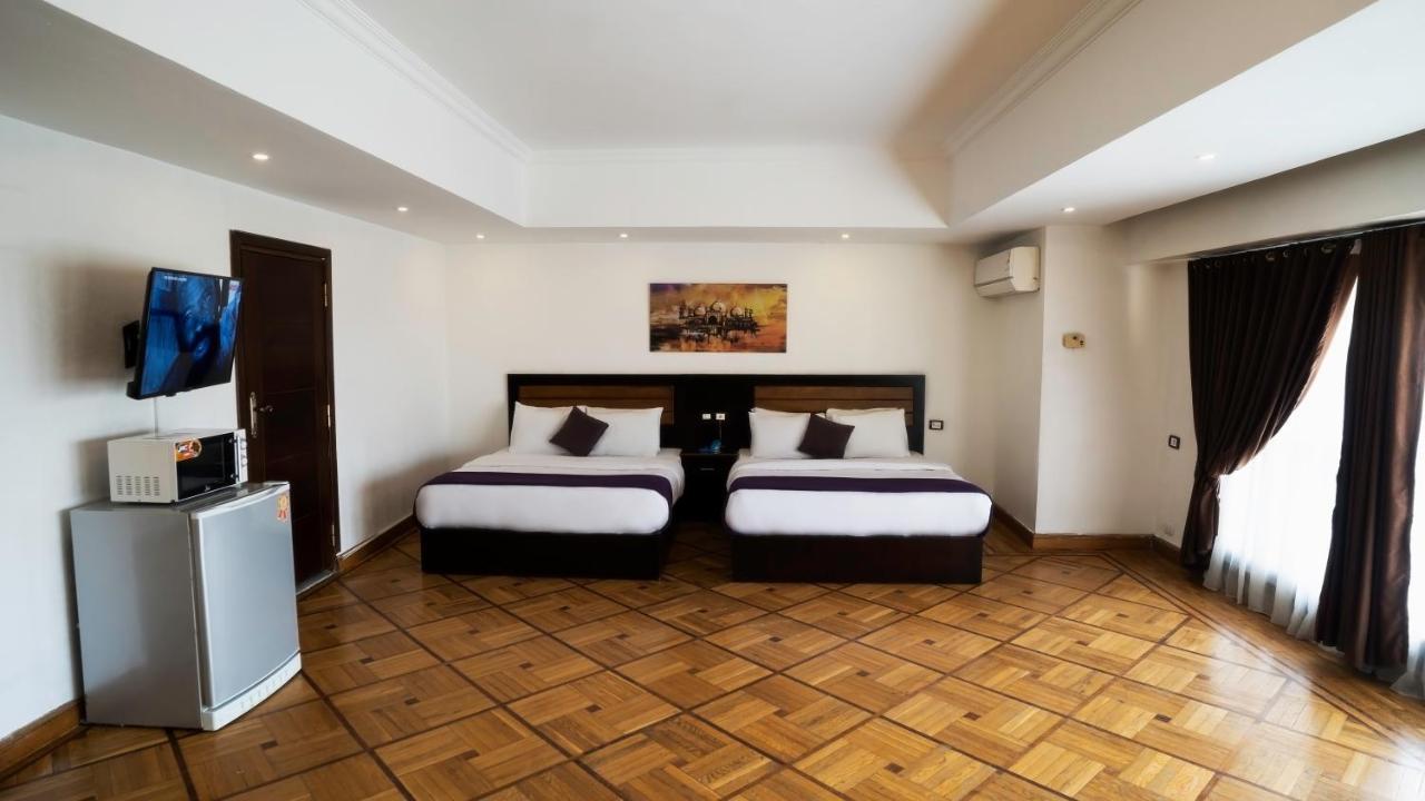 Galaxy Royal Suites Hotel Kairo Bagian luar foto