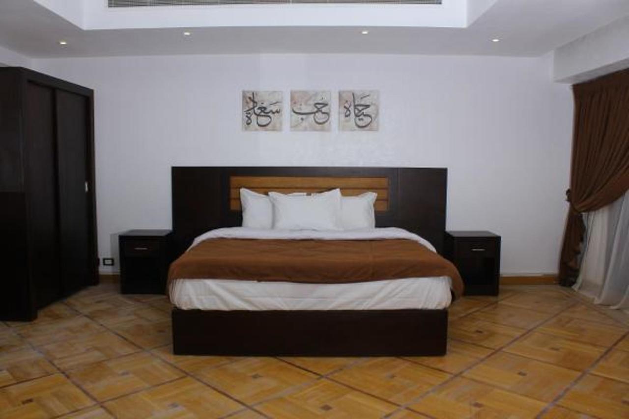 Galaxy Royal Suites Hotel Kairo Bagian luar foto
